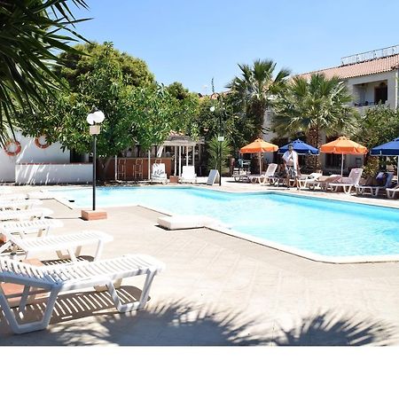 Miranta Hotel - Apartments & Studios Aegina Экстерьер фото