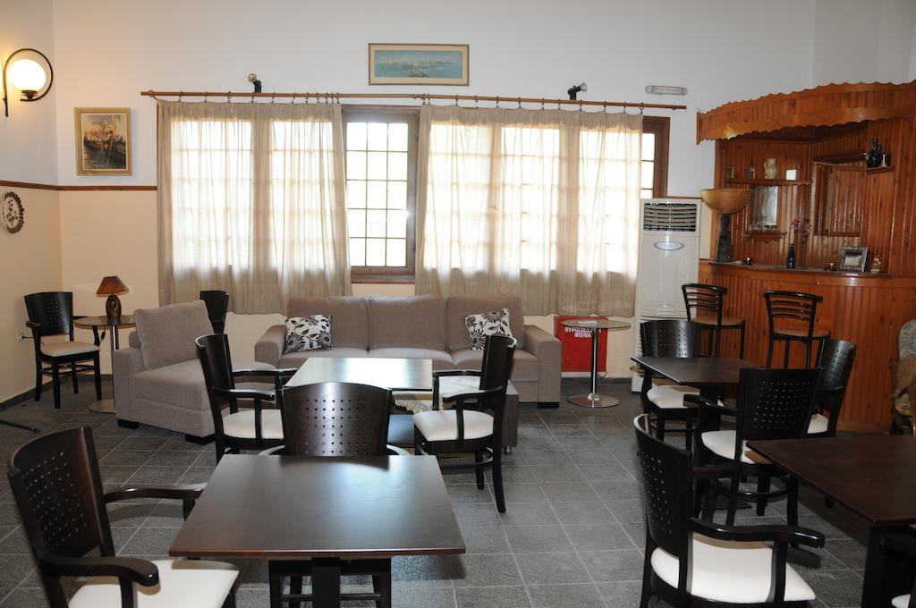 Miranta Hotel - Apartments & Studios Aegina Экстерьер фото